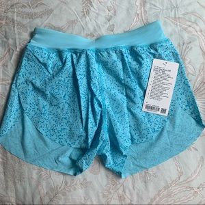 Lululemon Find Your Pace short seawheeze NWT